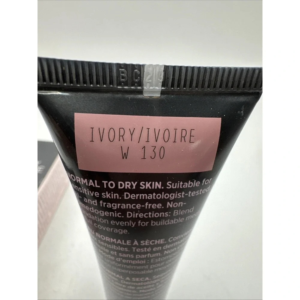 Ivory W 130 Mary Kay TimeWise Luminous 3D Foundation Normal/Dry Skin NIB 100014